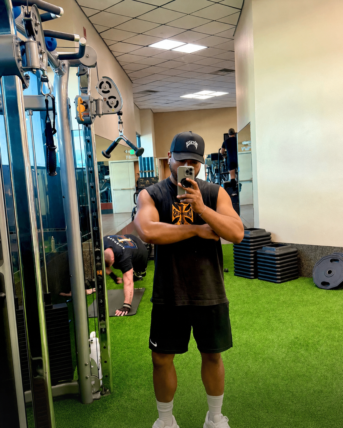 Sunset lift at Gold's Venice + protein after